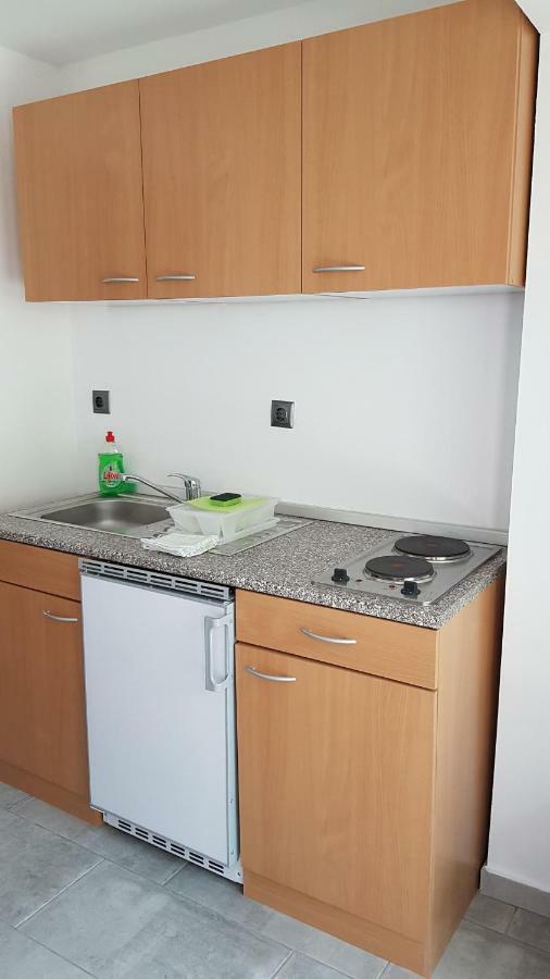 Apartments Star With Pool บีโอกราดนาโมรู ภายนอก รูปภาพ